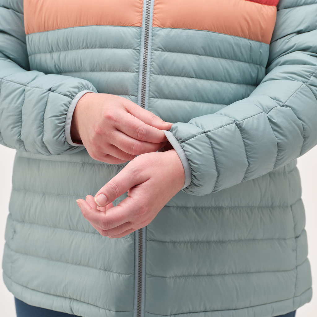Fuego Hooded Down Jacket - Women's